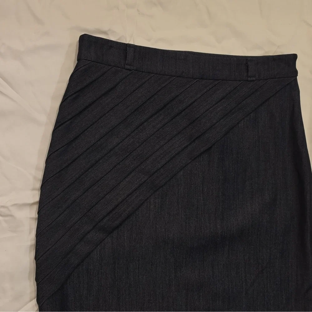 Calvin Klein Women's Blue Solid Denim Pencil Skirt Size 6 Knee Length Zip #108